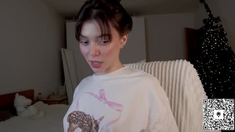 Lily   online show from December 2024 05:22:01 PM