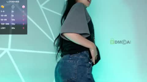 Liliana louise online show from December 2024 01:43:01 AM