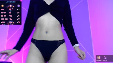 Liliana louise online show from November 2025 07:12:01 PM