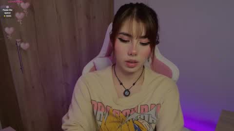 lily help me to collect more cosplay online show from February 2026 04:17:01 AM