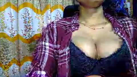 limaakter246618 online show from October 2025 05:44:02 PM