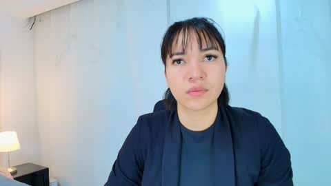  Lina Bedoya  online show from September 2025 11:33:02 AM