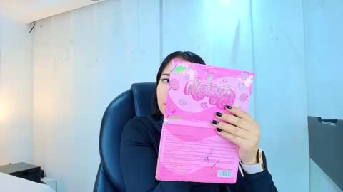  Lina Bedoya  online show from November 2025 11:35:01 AM