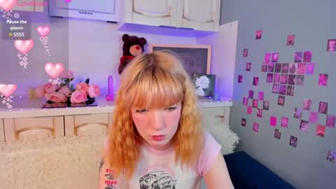 Lina blueeyed    GMT3 1100-1700 Mon Wed Thu Sat Sun online show from March 2025 08:08:01 AM