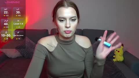Snapshot of lina_bush chatting on December 2024 09:20:02 PM lina_bush online show from December 2024 09:20:02 PM