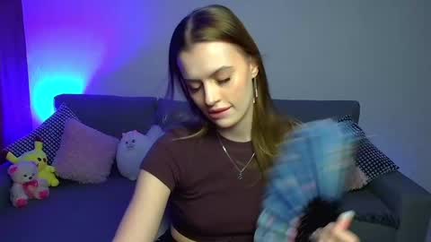 Snapshot of lina_bush chatting on January 2025 02:17:02 PM lina_bush online show from January 2025 02:17:02 PM