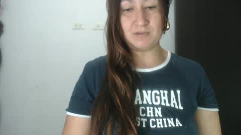 Snapshot of lina_playful chatting on February 2026 02:35:01 PM iiisabella online show from February 2026 02:35:01 PM