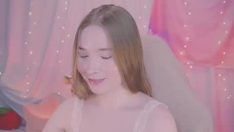 Lina online show from December 2025 05:03:01 AM