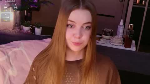 Snapshot of linamilkovich chatting on March 2026 03:07:02 PM Lina Milkovich online show from March 2026 03:07:02 PM