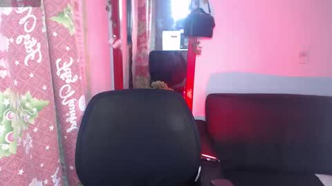 lincy_honeyy online show from November 2025 04:55:01 AM