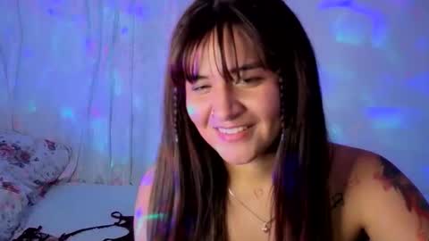 Snapshot of linda_bellucci374516 chatting on October 2025 11:01:02 PM Linda online show from October 2025 11:01:02 PM