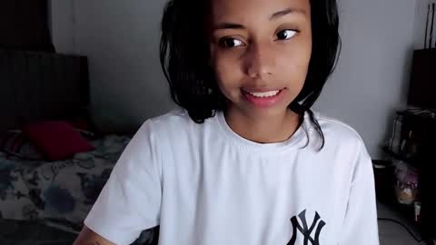 Snapshot of linda_brown_1 chatting on February 2026 01:29:02 PM linda brown online show from February 2026 01:29:02 PM