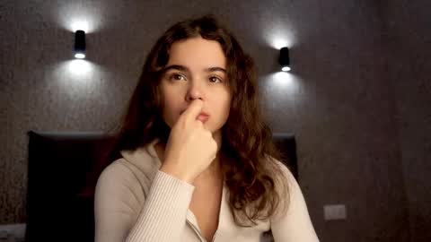 Linda online show from November 2025 01:31:01 PM