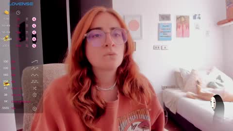 Giggles  online show from December 2024 05:10:02 PM