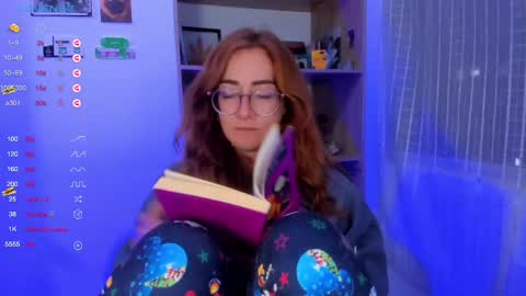 Giggles  online show from February 2025 03:33:01 AM