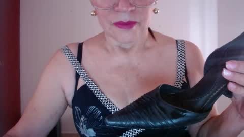 Linda Hanna online show from February 2026 03:05:02 PM