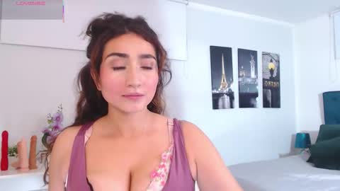 Maria Paula online show from February 2026 12:17:01 PM