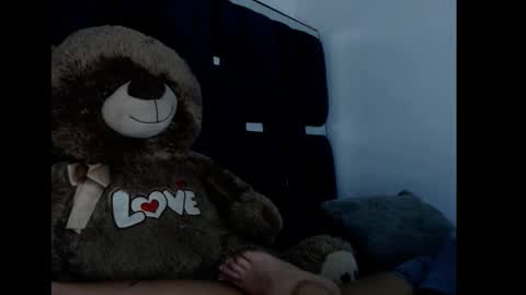 linda      online show from February 2026 04:40:02 AM