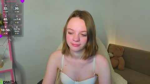 My real name is Olivia online show from February 2026 01:13:02 AM