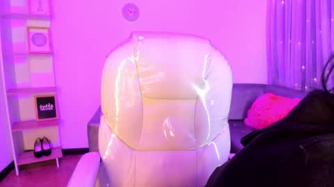 linda miller online show from January 2025 04:32:01 AM