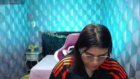    online show from December 2024 02:09:02 AM