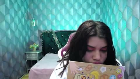    online show from January 2025 07:52:02 AM