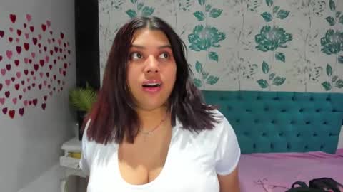    online show from January 2025 04:44:01 PM