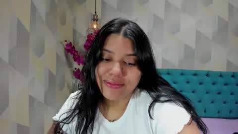    online show from October 2025 02:37:01 PM