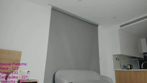 lindamei online show from December 2024 11:32:01 PM