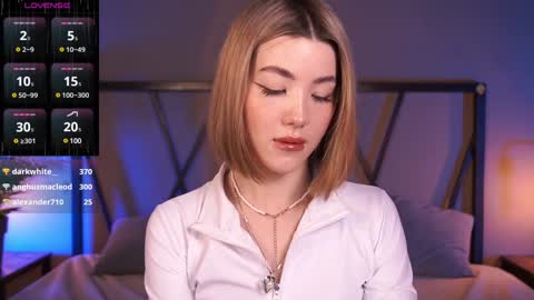 Snapshot of lindathacker chatting on January 2025 11:08:02 AM your Linda is back online show from January 2025 11:08:02 AM