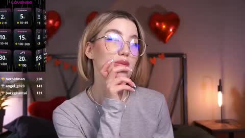 Snapshot of lindathacker chatting on February 2025 11:23:02 AM your Linda is back online show from February 2025 11:23:02 AM