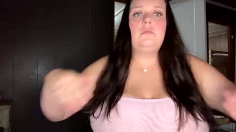 Snapshot of lindsey953 chatting on October 2025 12:18:02 PM lindsey953 online show from October 2025 12:18:02 PM