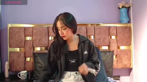 ling ling24 online show from February 2025 04:12:01 AM