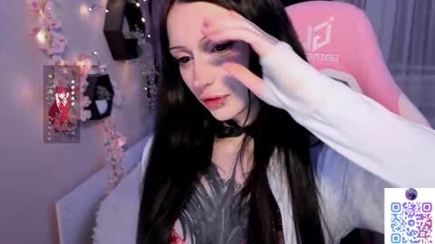 Lina online show from September 2025 11:16:02 PM