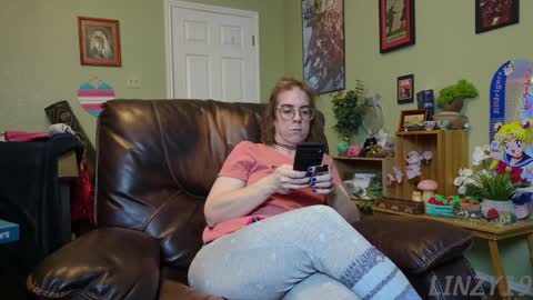 Snapshot of linzy19 chatting on January 2025 03:30:01 AM Linzy19 online show from January 2025 03:30:01 AM