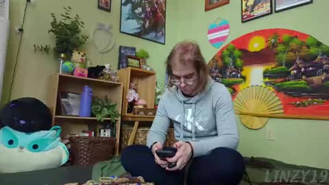 Snapshot of linzy19 chatting on February 2025 09:59:01 PM Linzy19 online show from February 2025 09:59:01 PM