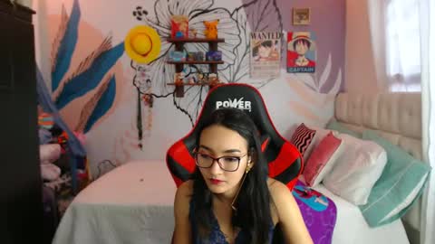 LinzyBaner online show from February 2025 10:15:02 PM