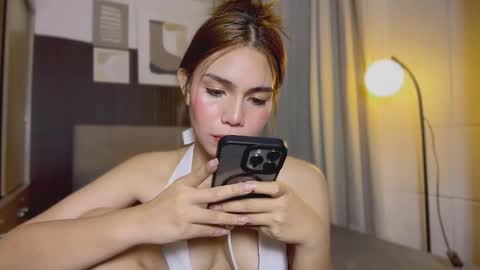 Snapshot of lioraeofophirxx chatting on February 2026 09:35:02 AM Liora of Ophir online show from February 2026 09:35:02 AM