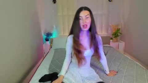 Lira revery online show from December 2025 12:29:01 AM