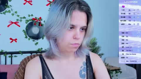 Snapshot of lirabelles chatting on June 2026 07:03:01 AM hello Ill be waiting for you during these hours tue 10am-5pm wed 3am-5pm thu 3am-5pm fri 3am-10am sat 10am-5pm sun 3am-1GMT online show from June 2026 07:03:01 AM