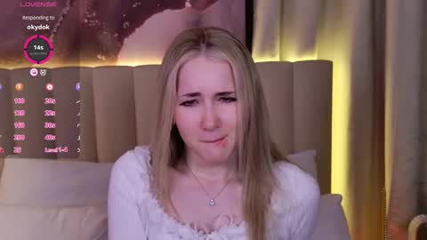 lirakink online show from November 2025 04:29:02 AM