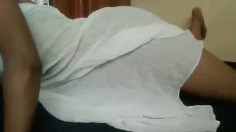 Snapshot of lisa_larry chatting on December 2024 10:01:02 AM lisa larry online show from December 2024 10:01:02 AM
