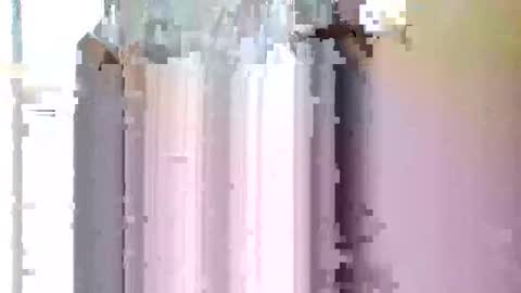 Snapshot of lisa_larry chatting on February 2025 06:09:02 AM lisa larry online show from February 2025 06:09:02 AM