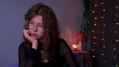  Lisa  online show from September 2025 06:55:01 PM