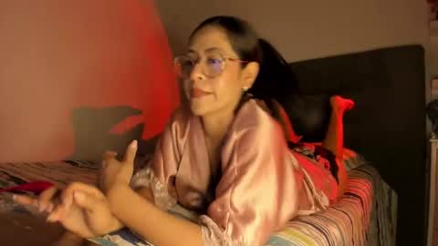 Lisa Thompson online show from October 2025 03:05:01 AM