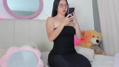 Snapshot of lisaa_a chatting on February 2025 12:19:02 AM Lisa online show from February 2025 12:19:02 AM