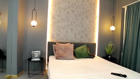 lisacroft online show from February 2025 09:43:01 AM