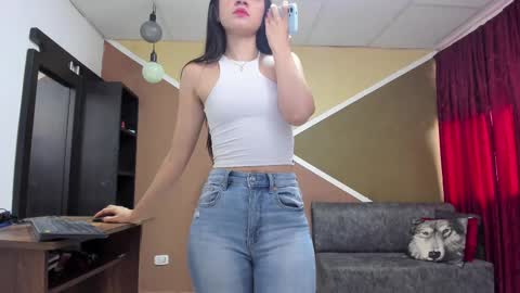 Lisa Gray Independent Model online show from October 2025 07:23:02 PM