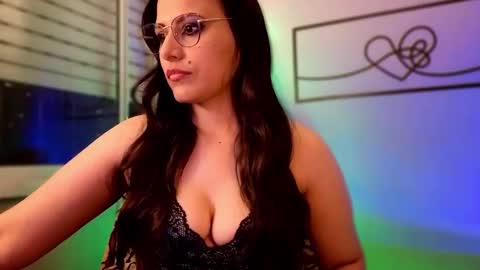 lisainthesky online show from November 2025 10:59:02 PM