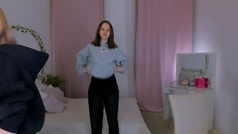 Snapshot of lisaluve chatting on April 2026 07:08:02 PM Lisa blonde Alisa brunette online show from April 2026 07:08:02 PM